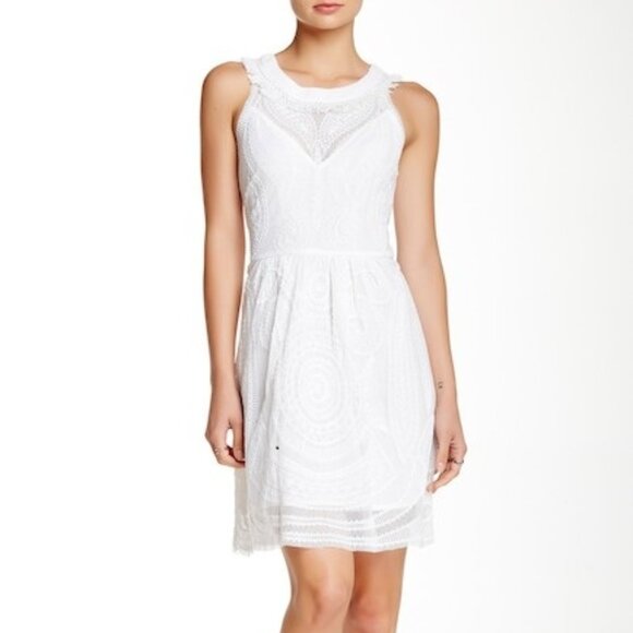 ANTHROPOLOGIE YOANA BARASCHI WHITE LACE DRESS! Size 6 - Picture 1 of 8